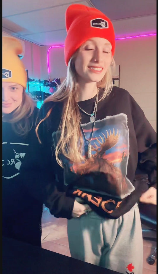 Crewneck Moose Edition